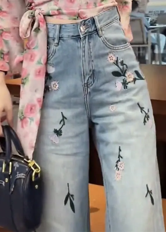 Casual Blue Embroideried Floral High Waist Crop Jeans LY7929