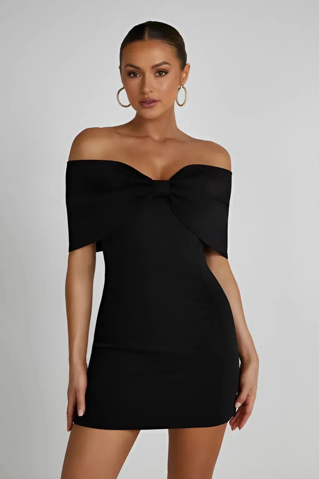 Faelina – Off-the-shoulder – Bow-accent dress