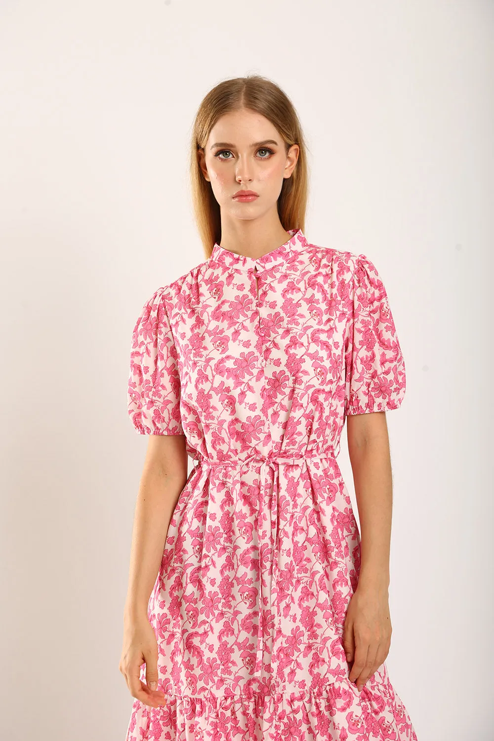 Maxinne Midi Dress in Pink Floral