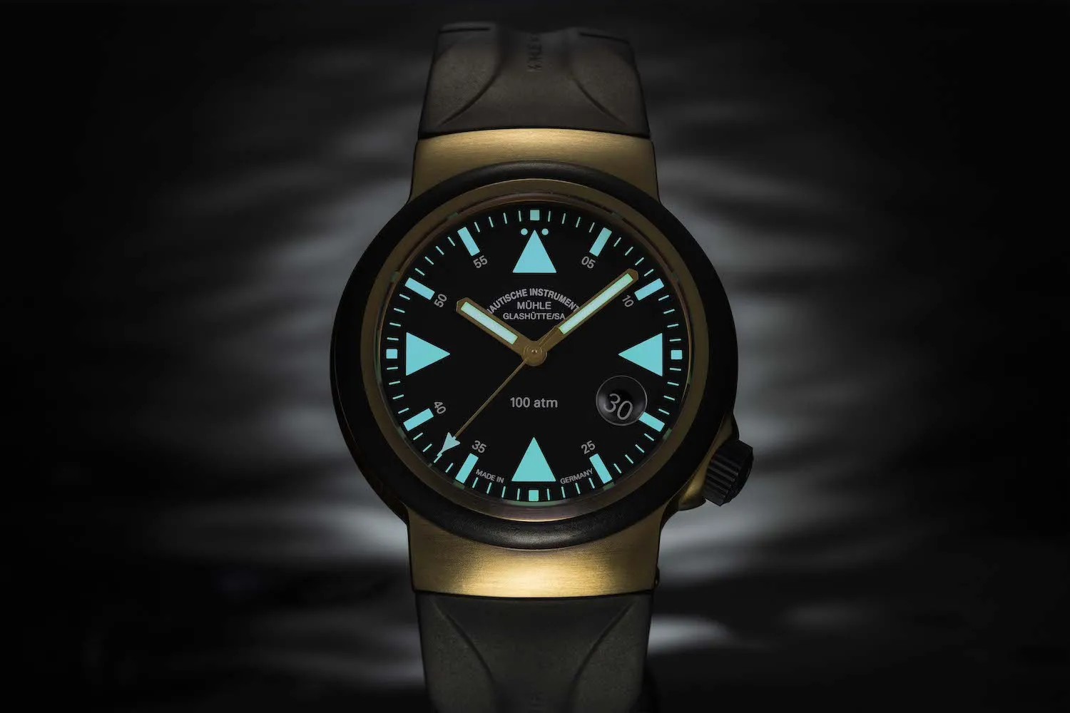 MG Watch S.A.R. Rescue Timer Gold Special Edition