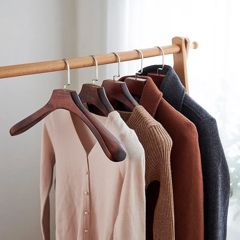 Non-marking Non-slip Solid Wood Hanger Clothing Store