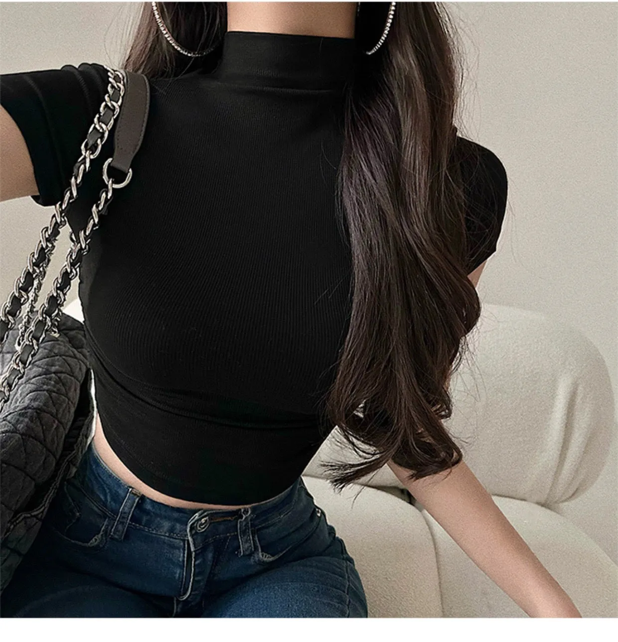 Norma Solid Color Short Sleeve Turtleneck Slim Cropped Top