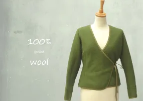 overslag vest van gekookte wol, boiled wool wrap cardigan