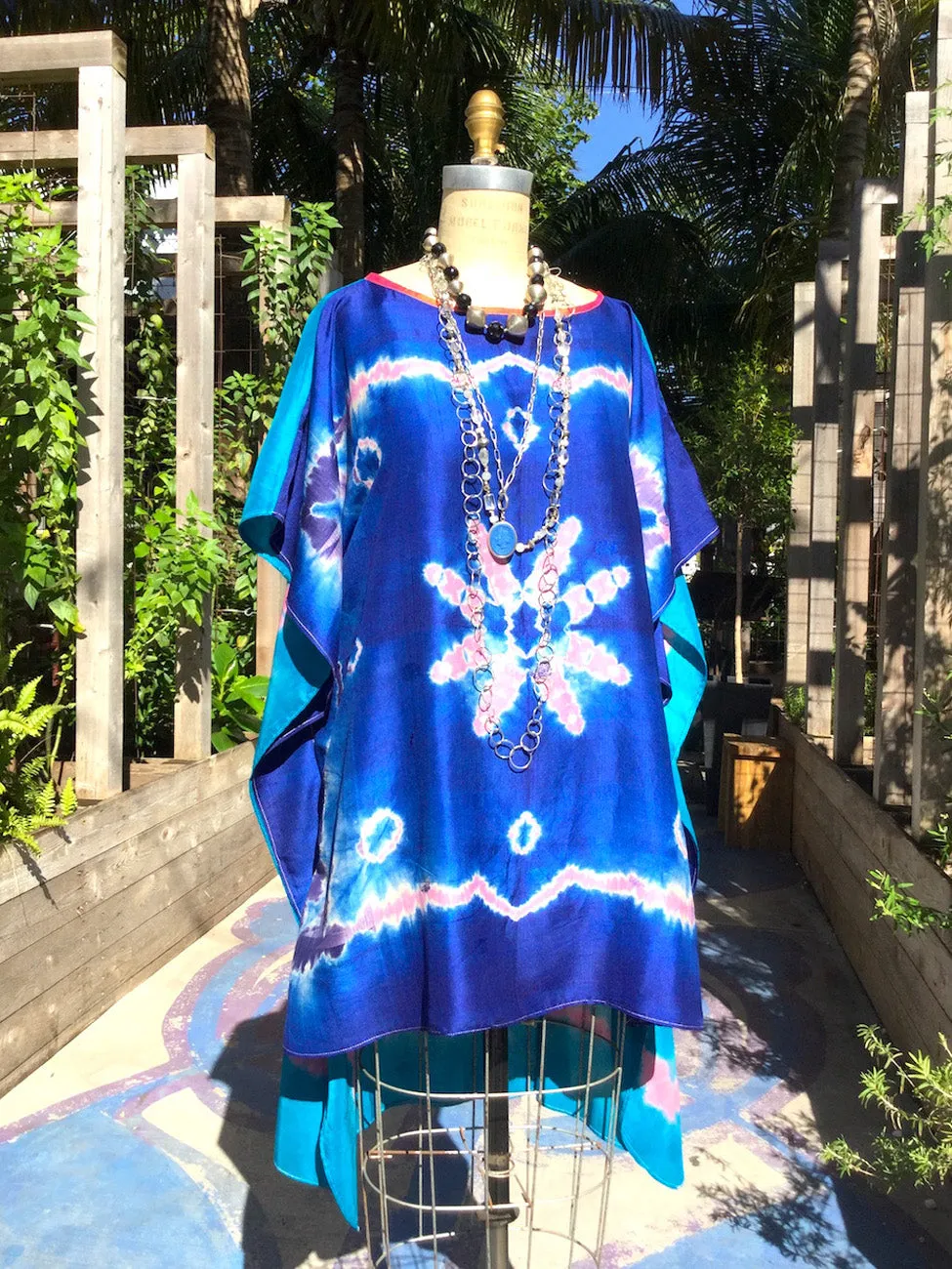 Silk Caftan Almost Famous Collection - Miami Vice