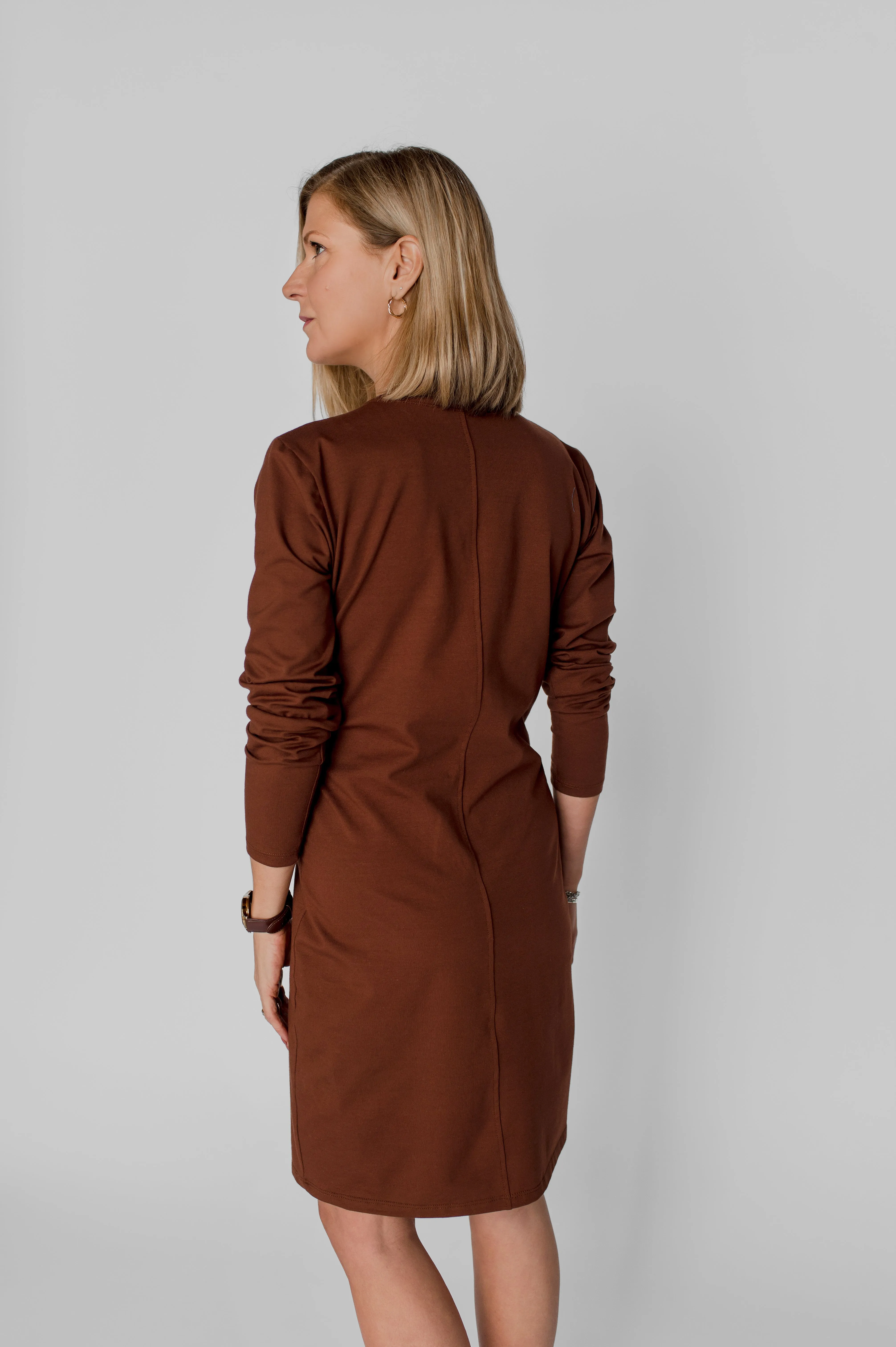 Twisted long sleeves dress